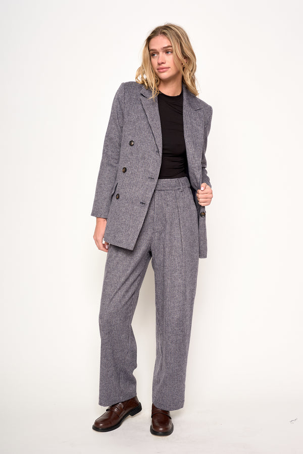 ANTHONY BLAZER - J0451O