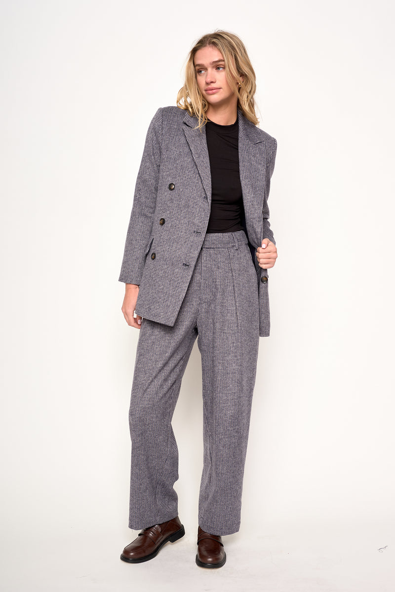 ANTHONY BLAZER - J0451O