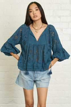 MAY TOP